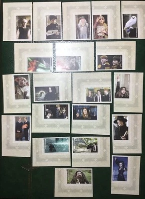 4825b-4844b Scarce Harry Potter Set of 20 NH XFS NO DIE CUT IMPERFORATE (2013) - Image 1 of 2