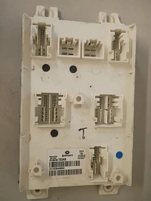 Ram 1500/2500/3500 2014 módulo de control de carrocería 68236153AB Foto 1 de 3