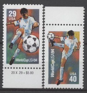 No: 127226 - USA - "FOOTBALL/SOCCER" - LOT OF 2 OLD STAMPS w. MARGINS - MNH!! - Picture 1 of 1