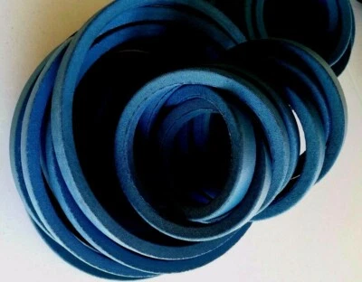 43301603 made with KEVLAR Vicon Disc Mower Set of 4 Drive Belts CM165 CM216 92BK - Image 1 of 2