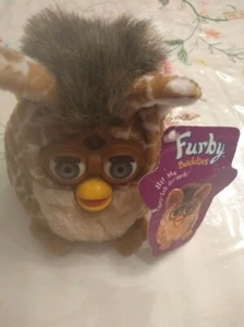 Furby Hug Me gebraucht mit Etikett - Bild 1 von 1