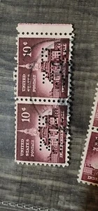 US Stamp Scott# 1044 1956 10c Independence Hall Used Pair -#B386 - Picture 1 of 2