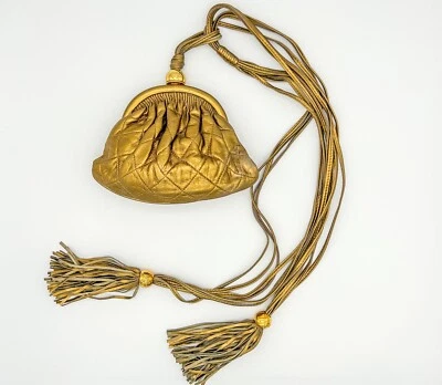 Bolsa de cintura Chanel acolchoada vintage rara ouro bronze franja de gravata - Imagem 1 de 4