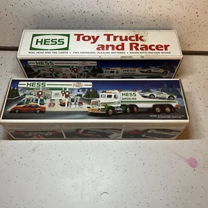 Camión de juguete Hess 1991 y Racer Lamborghini nuevo en caja original - Imagen 1 de 2