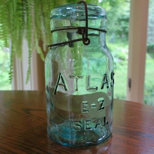 Antique Atlas EZ Seal Blue 16oz Antique Wire Pint Canning Jar with Top - Picture 1 of 12