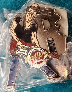 PIN Hard Rock Café CHICAGO BRUCE SPRINGSTEEN THE BOSS LETRA R SERIE MÚSICO - Imagen 1 de 1