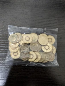 2025 $2 Women’s Weekly Coloured Coin Bag - 25 Coins - Picture 1 of 2