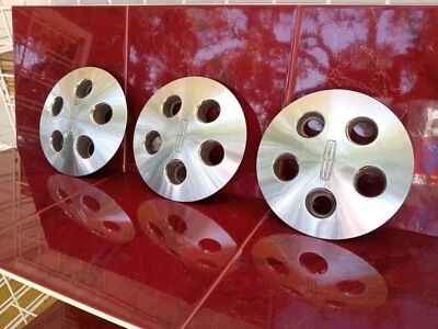 1984-1987 Lincoln Continental Mark VII tampas centrais (3) calotas OEM # E4LC1A096BA - Imagem 1 de 4