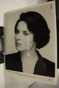 Isabella Rossellini in "Whaite Nights" 1985 (8",5x11") - Bild 1 von 2
