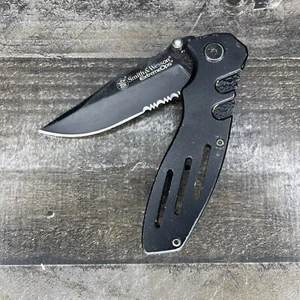 Smith & Wesson Extreme Ops SWA24S Folding Pocket Knife Combo Liner Lock Black SS - Picture 1 of 4