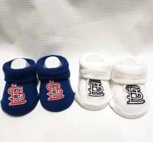 St. Louis Cardinals 0 to 3 Months Baby Booties 2 Pair MLB Official Licensed NEW - Picture 1 of 4