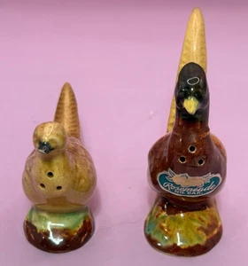 ROSEMEADE Pottery PHEASANT Bird Salt & Pepper Shakers North Dakota Vintage - Picture 1 of 7