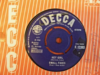 Small Faces "Hey Girl bw Almost Grown" EX Decca F.12393 from 1966 - Image 1 of 2