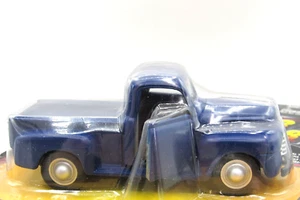 MAISTO POWER RACER SERIES MOTORIZED PULL BACK FORD F SERIES - Picture 1 of 4