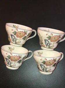 FOUR (4)  Wedgwood Footed Cups Eastern Flowers Pattern NKD 426 Made in England - Picture 1 of 8