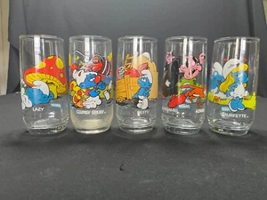 5 vasos de colección Pitufo - Pitufina Gargamel torpe perezoso fuerte 1982 - Imagen 1 de 10