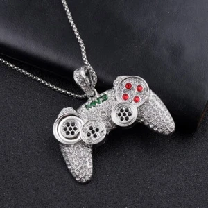 Iced Silver Gaming Controller Necklace, Video Game, XBOX PS2 PS3 PS4 PS5 - Picture 1 of 7
