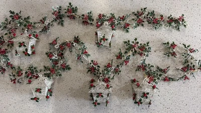 Vintage 7ft  Plastic Christmas Garland  - Lanterns - Image 1 of 4