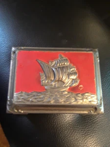 Vintage Trinket Red & Silver Sailing Ship Occupied Japan 3 1/2"x 2 1/2" x1 3/4" - Imagen 1 de 4