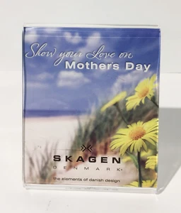 Skagen Small Acrylic Picture Graphic Frame Holder Clear Plastic Mother's Day - Picture 1 of 3