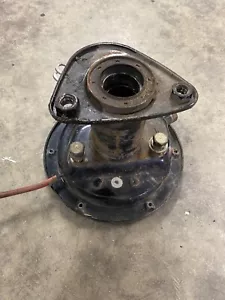 1985 Honda Atc Trx 110 125 125m Rear Axle Bearing Housing Brake Carrier 85 - Picture 1 of 13