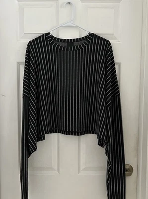 Suéter Kedem Sasson Crop Top Negro Gris Rayas Talla Única Viscosa Foto 1 de 4