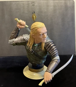 Il Signore degli Anelli - Statua Busto Legolas Figura in Resina Modello 263/500 - Foto 1 di 10