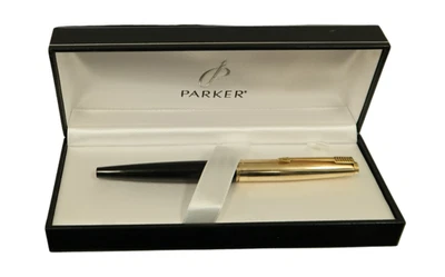 Pluma Estilográfica Parker 45 Dorada y Negra Punta Mediana En Caja Hecha en Francia Foto 1 de 2