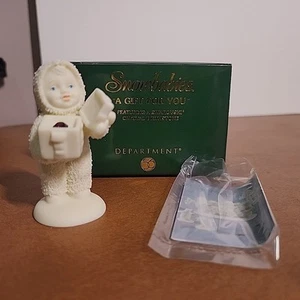 Department 56 Snowbabies "A Gift For You" February Amethyst Swarovski Crystal - Picture 1 of 15
