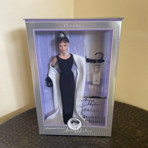 1998 Audrey Hepburn Breakfast at Tiffany’s Barbie #20355 Classic Edition - Picture 1 of 6