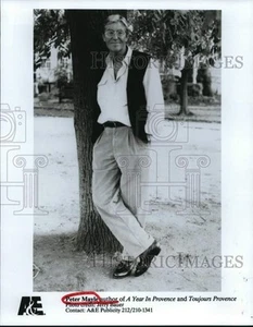 Foto de prensa 1993 autor de "Un año en Provenza", "Toujours Provence" Peter Mayle - Imagen 1 de 2