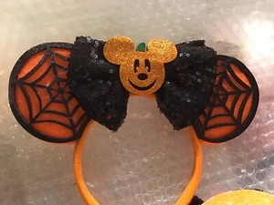 Diadema Orejas de Ratón Disney Halloween Telaraña HECHA A MANO NUEVA - Imagen 1 de 2