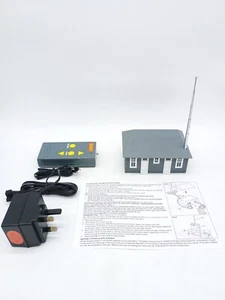 Hornby House Unit Train Controller & Transformer Radio Control - (Unused) Mint - Picture 1 of 9