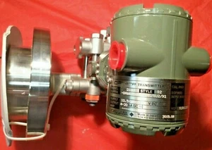 YOKOGAWA Flange Mounted Differential Pressure Transmitter EJA210 - Picture 1 of 5