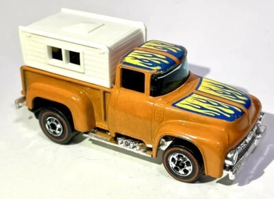 1973 Hot Wheels Redline Flying Colors Hi Tail Hauler Ford Pickup With Camper Top - Image 1 of 4