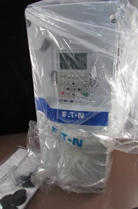 Unidad de frecuencia variable C-H Eaton DG1-34012FB-C21C, 7,5 HP 440v - Imagen 1 de 4