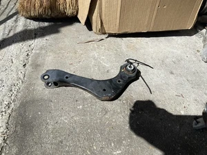 19 TOYOTA RAV4 AWD REAR RIGHT UPPER CONTROL ARM PASSENGER SIDE OEM - Picture 1 of 5