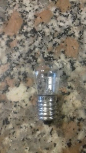 WIMEX 4104410 LAMP. PER LAMPADE VOTIVE-CIMITERI 24V 3W CONFEZIONE 5 LAMPADINE - Foto 1 di 1