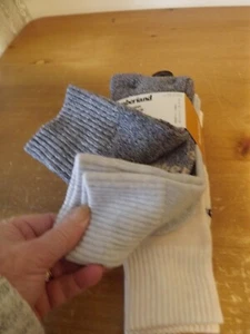 3 neue Paar Timberland gepolsterte DAMENSTIEFELSOCKEN US 6,5-9,5 neu mit Etikett - Bild 1 von 7