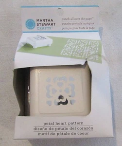 MARTHA STEWART PUNCH ALL OVER THE PAGE PETAL HEART - Bild 1 von 3