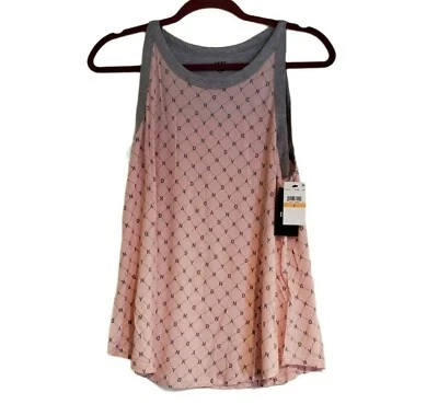 Camiseta sin mangas para dormir DKNY rosa y gris con estampado de logotipo en contraste talla pequeña Foto 1 de 2