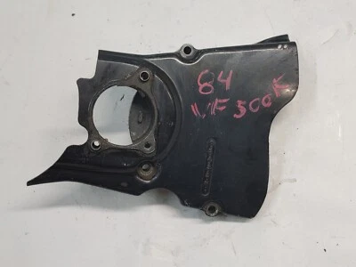 Cubierta de piñón del motor izquierdo Honda VF500 V30 1984 Magna 11340-MJ8-000 Foto 1 de 4