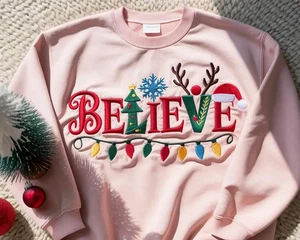 Believe besticktes Weihnachtssweatshirt | süßer Oversize Urlaubspullover | Festi - Bild 1 von 2