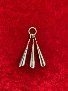 Anillo de exorcismo chamán mongol con 3 campanas colgante hecho a mano de hierro blanco - Imagen 1 de 3