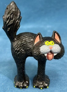Vintage Hallmark Merry Miniature Black Cat Halloween Plastic/PVC figurine - Picture 1 of 8