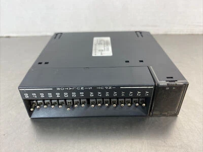 GE Fanuc IC693ACC300C Input Simulator Module.    3D-25 - Image 1 of 4