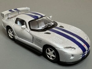 5" Kinsmart Dodge Viper GTS-R Diecast Model Toy Car 1:36 Silver/Blue - FREE P&P! - Picture 1 of 4