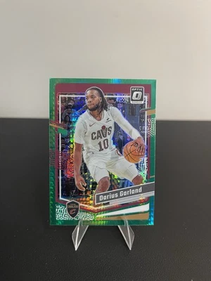2023-24 Panini Donruss Optic - Darius Garland #31 Green Hyper Prizm - Image 1 of 2