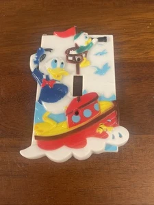 Vintage 1976 Donald Duck & Louie Lichtschalter Abdeckung Disney. The Dory Toy Co - Bild 1 von 4