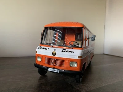 Premium Classixxs Mercedes-Benz L 408 Jägermeister Racing Team 1:18 - Immagine 1 di 4